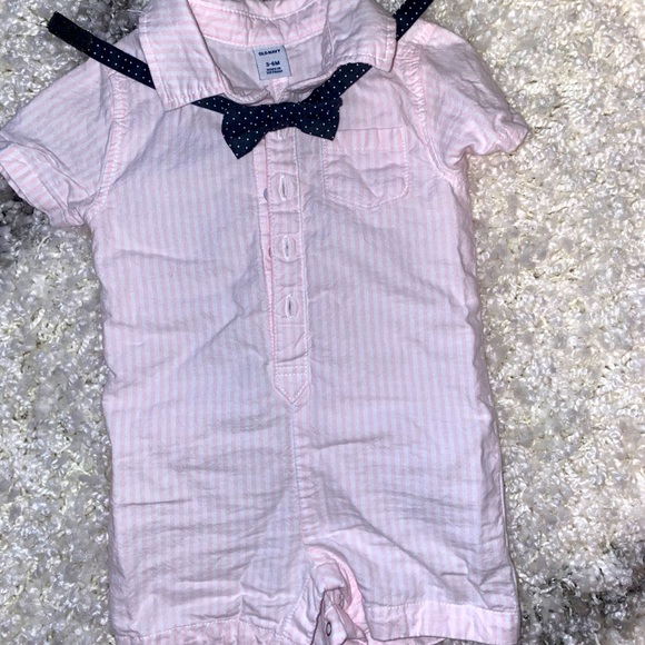 Old Navy Collar Bowtie Pink Romper 3-6 Months - Picture 1 of 3